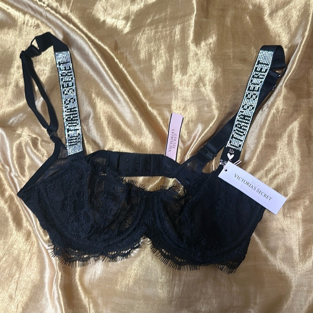 Victoria secret sexy bra